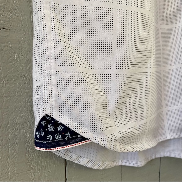 7 Diamonds Liquidator Check Short Sleeve Button Up - Picture 4 of 7